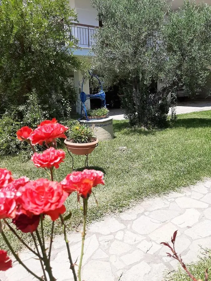 Dimi Seafront Apartment By Rentals Pro Services - Nea Moudania 0*,  Greece